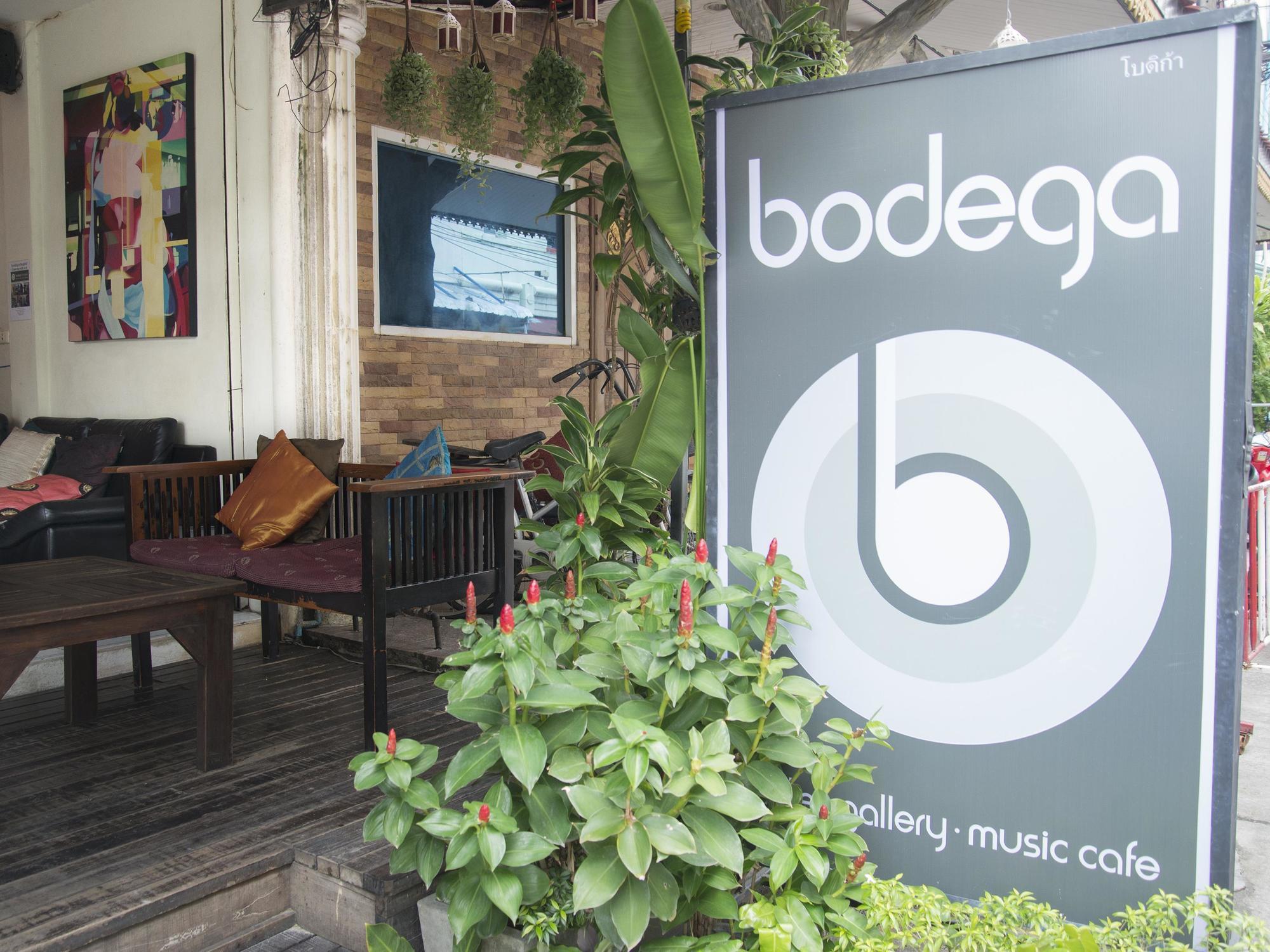 Bodega Phuket Patong (Adults Only) Hostel Eksteriør bilde